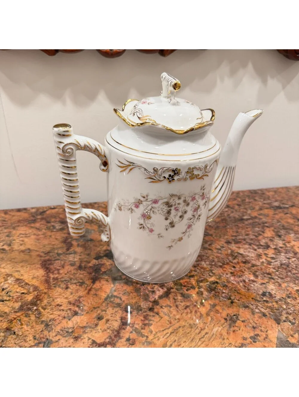 Vintage Gesetzlich Geschützt Porcelain Tea Pot